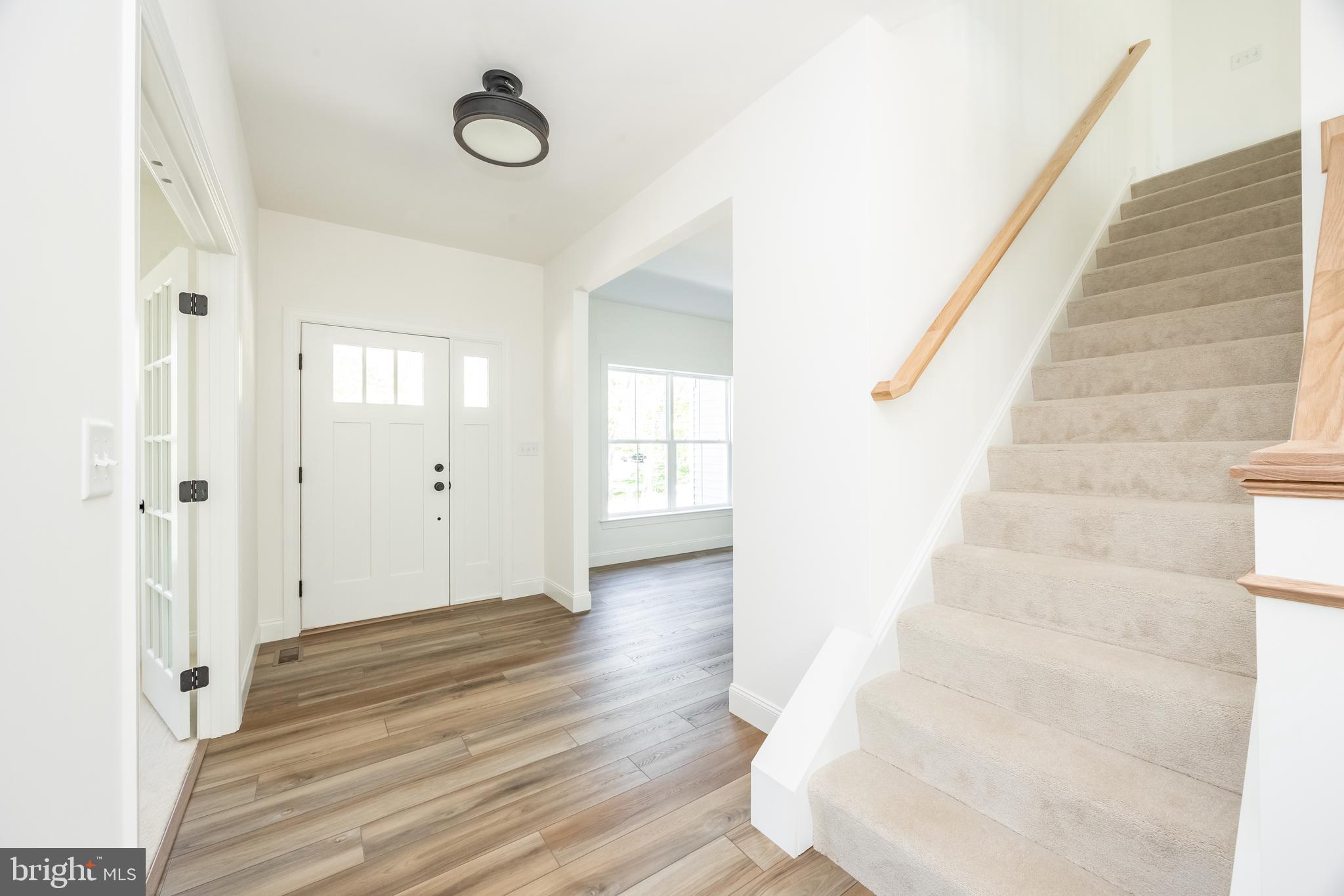 1132 Rapps Dam Road Phoenixville, PA 19460 - Photo 7 of 32 Foyer