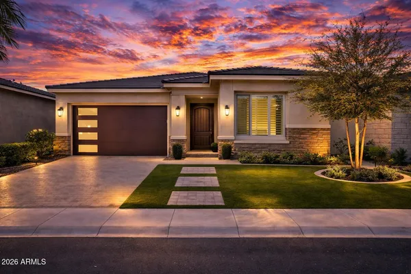 $965,000 | 2831 East Los Gatos Drive, Phoenix, AZ 85050