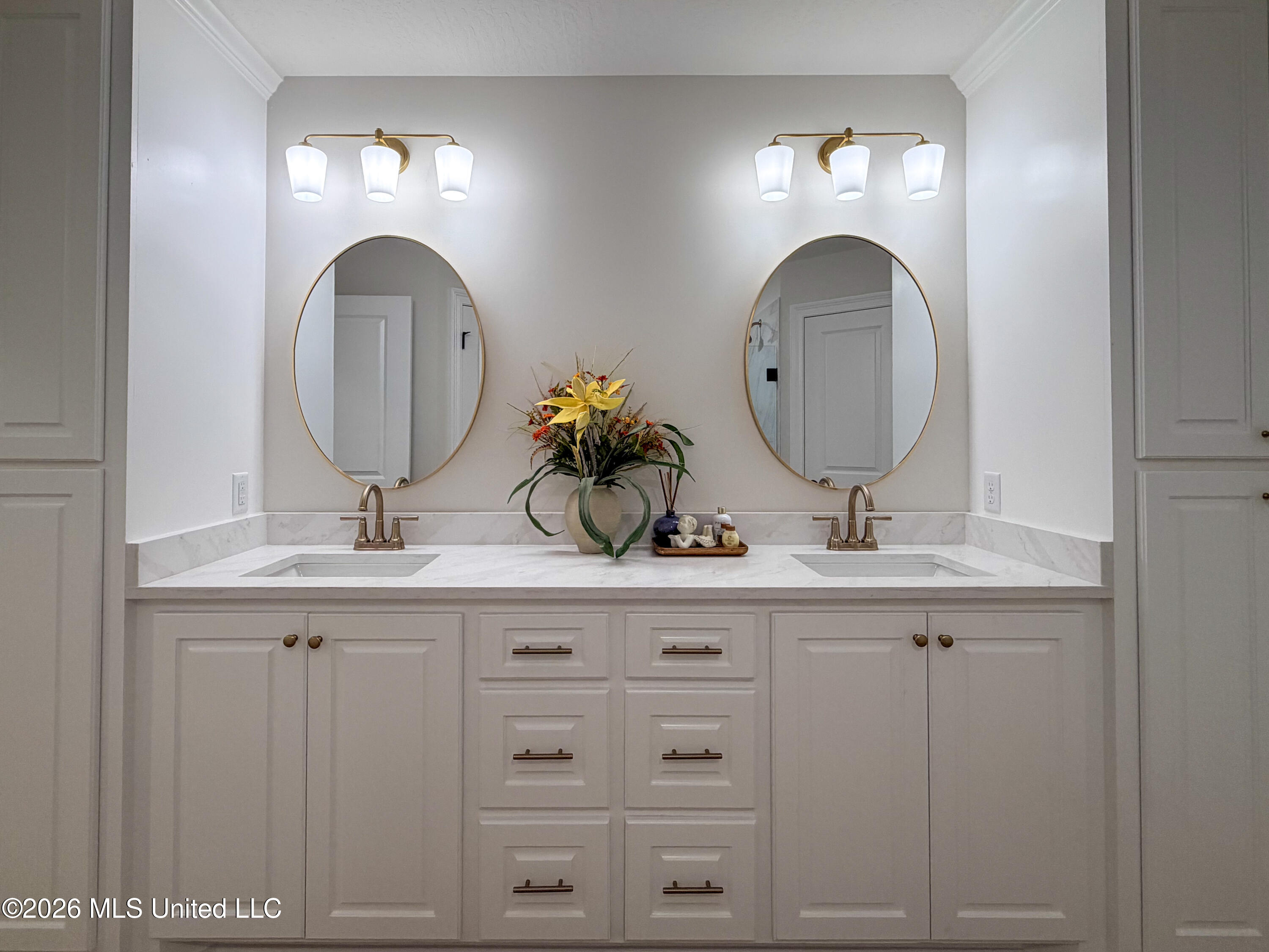60 Meadow Breeze Road Sumrall, MS 39482 - Photo 22 of 37 8- Primary Bath