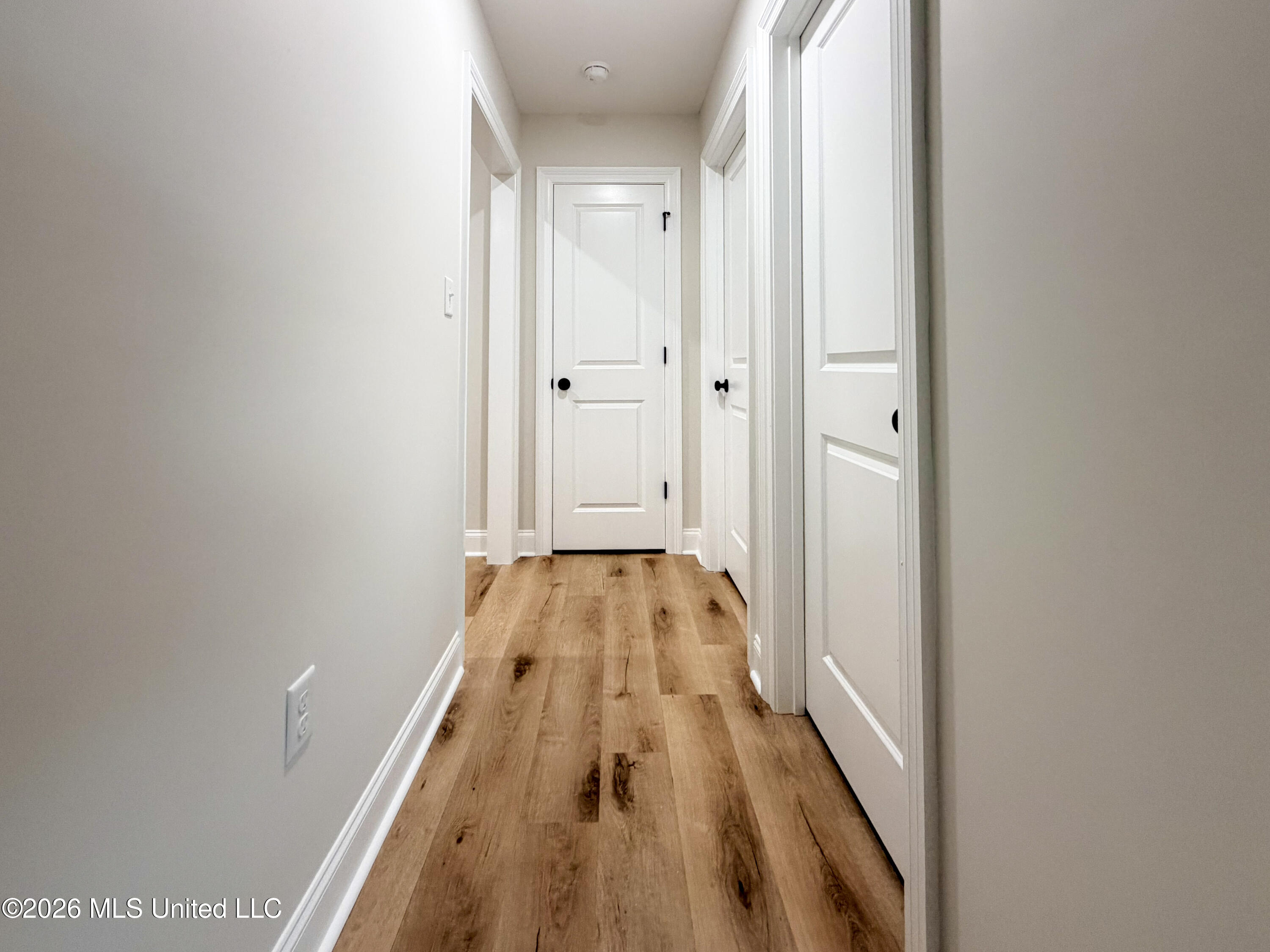 60 Meadow Breeze Road Sumrall, MS 39482 - Photo 31 of 37 13- Hallway