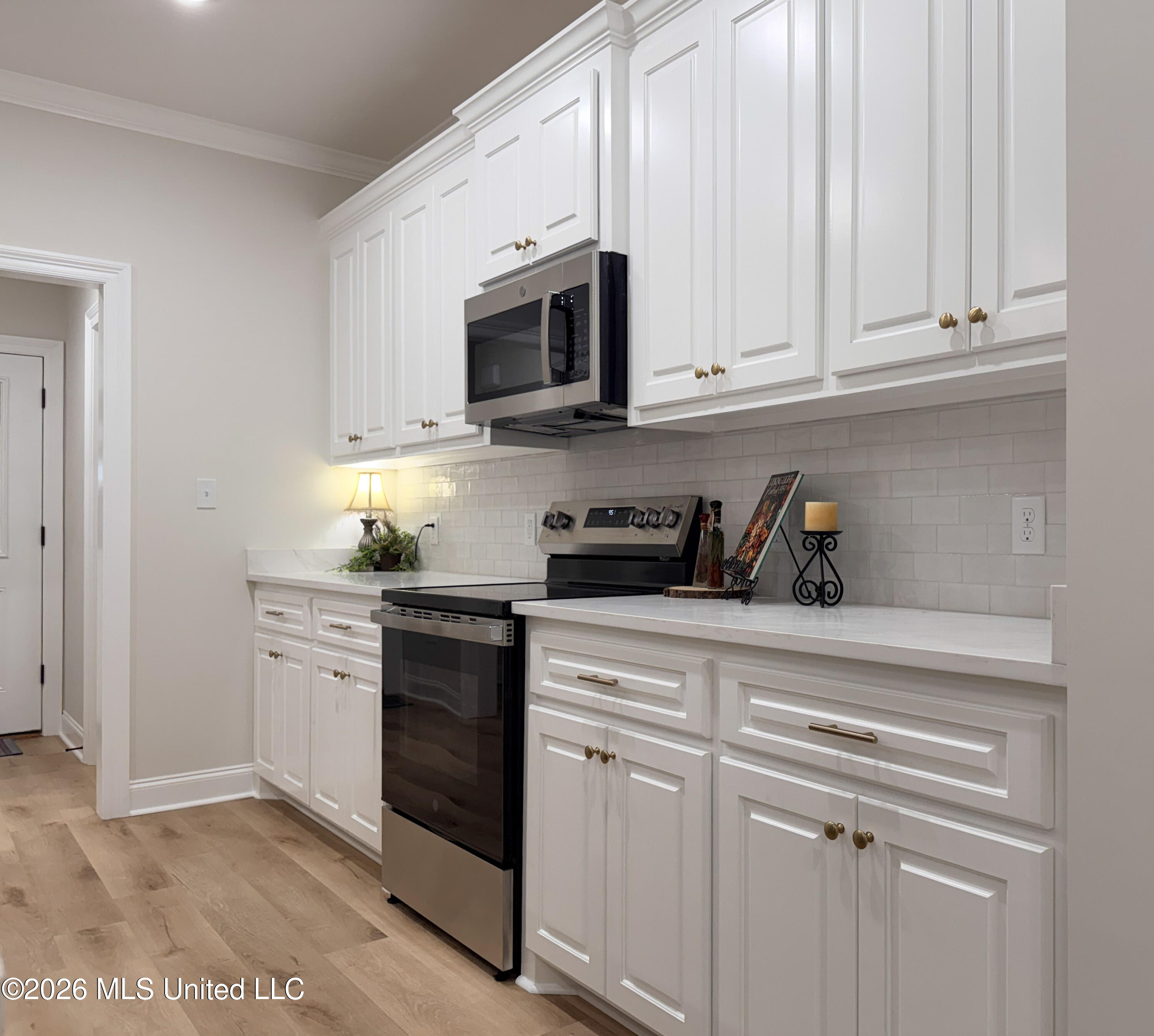 60 Meadow Breeze Road Sumrall, MS 39482 - Photo 7 of 37 4- Kitchen (4)