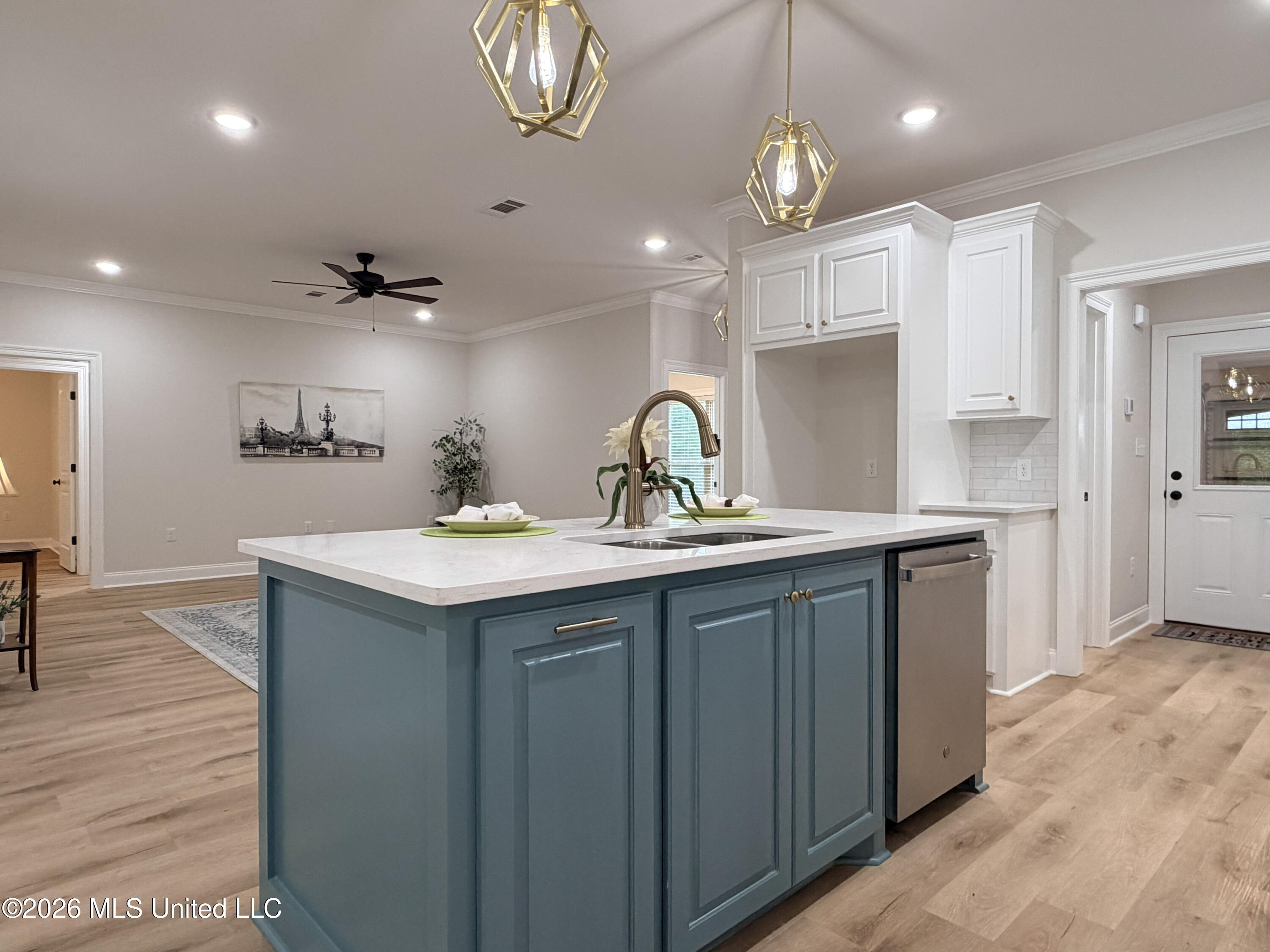 60 Meadow Breeze Road Sumrall, MS 39482 - Photo 8 of 37 4- Kitchen (5)