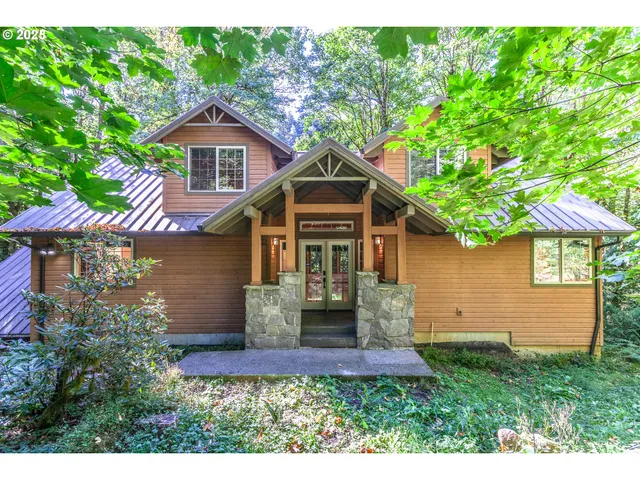 $850,000 | 29409 East Edgewater Drive, Welches, OR 97067