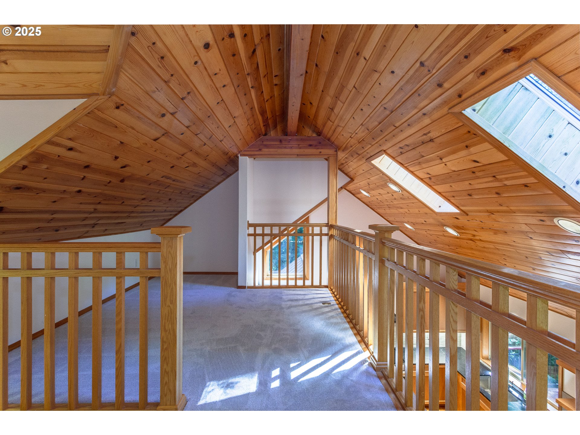 29409 East Edgewater Drive Welches, OR 97067 - Photo 22 of 48 a view of a porch
