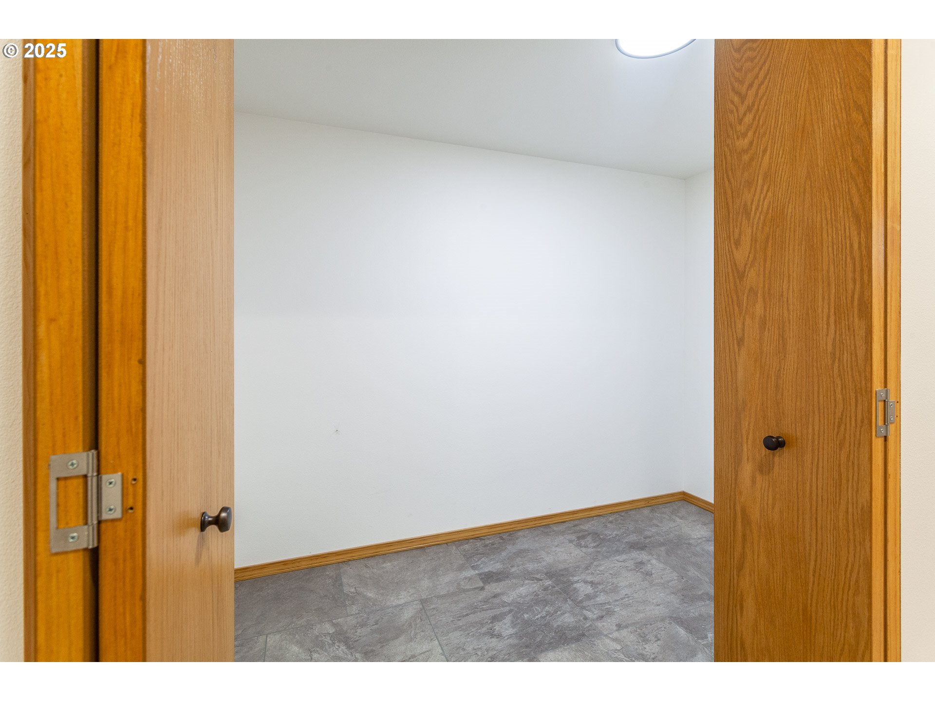 29409 East Edgewater Drive Welches, OR 97067 - Photo 28 of 48 a view of an empty room