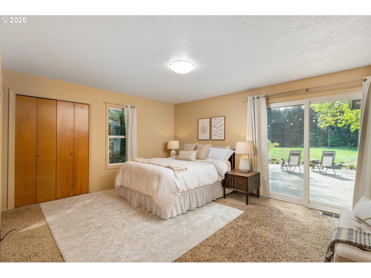 31200 Southwest Peach Cove Road West Linn, OR 97068 - Photo 18 of 48
