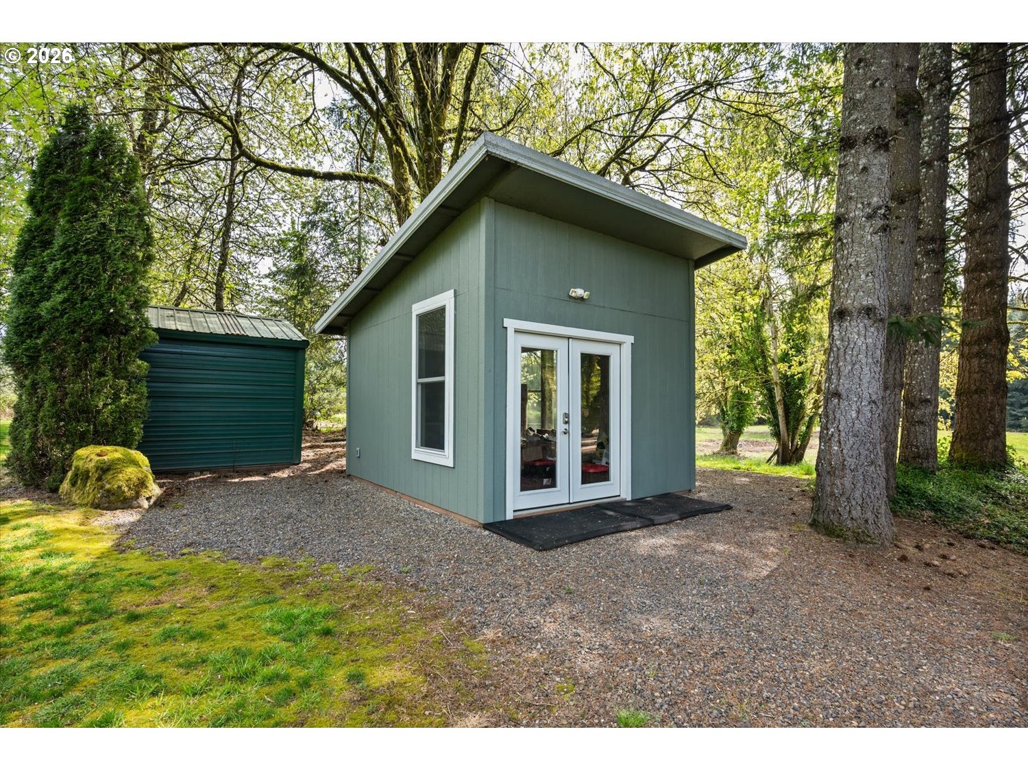 31200 Southwest Peach Cove Road West Linn, OR 97068 - Photo 31 of 48