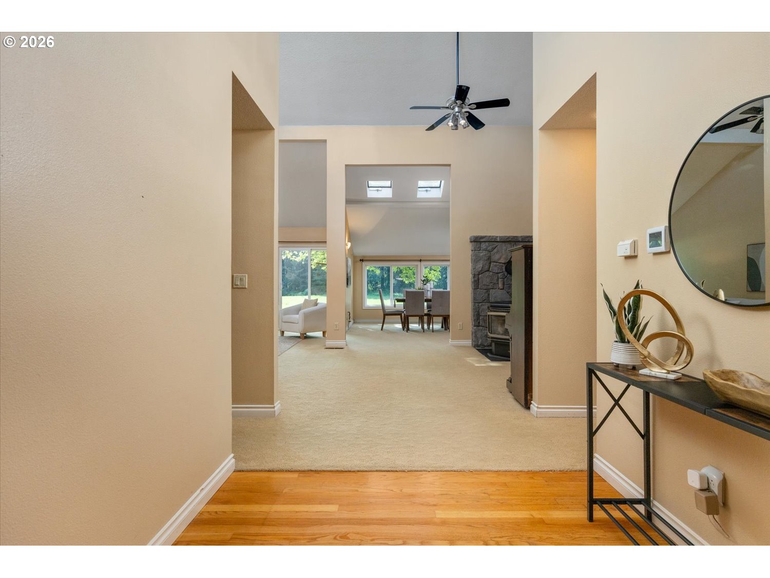 31200 Southwest Peach Cove Road West Linn, OR 97068 - Photo 4 of 48