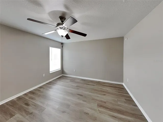 $2,299 | Undisclosed Address, Palmetto, FL 34221