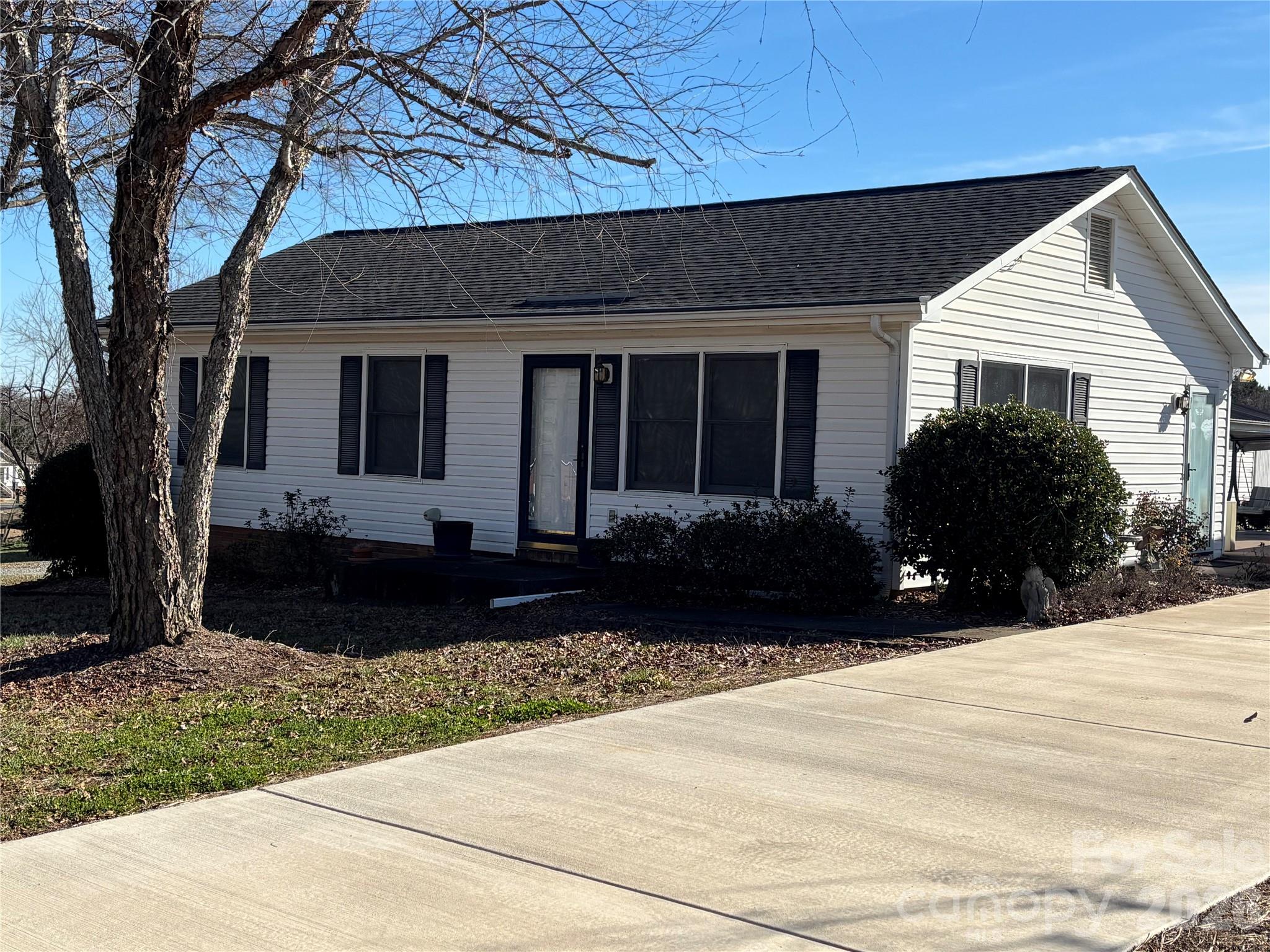 1609 Musselwhite Road Wingate, NC 28174 - Photo 2 of 32