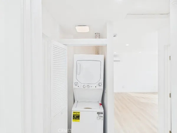 $2,650 | 748 Newport Avenue, Unit 5, Long Beach, CA 90804