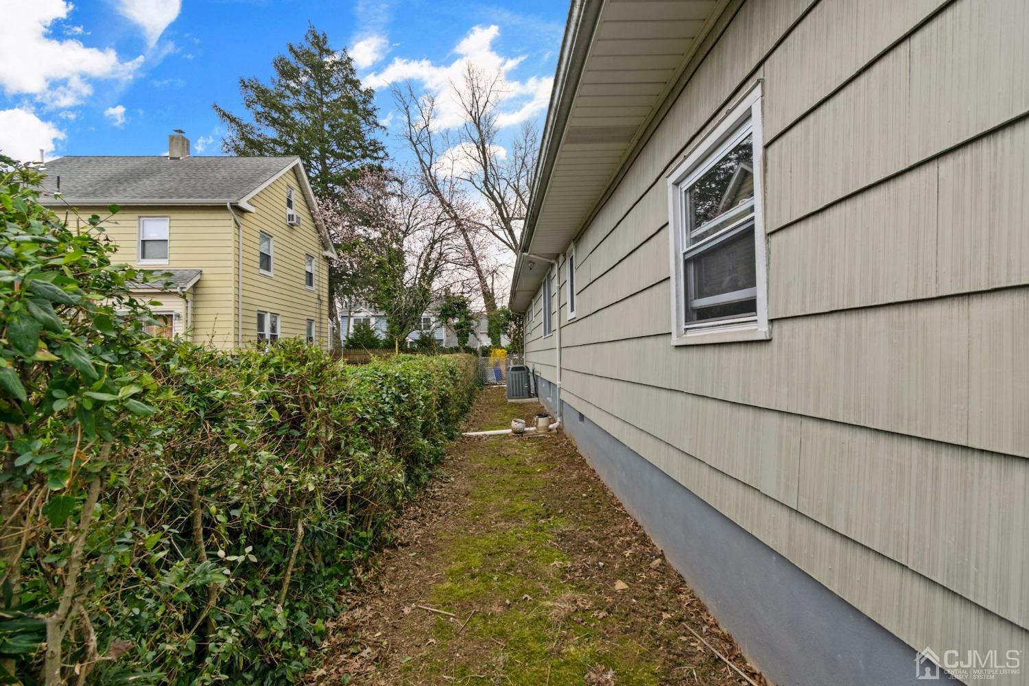26 Hamilton Avenue Edison, NJ 08820 - Photo 29 of 30