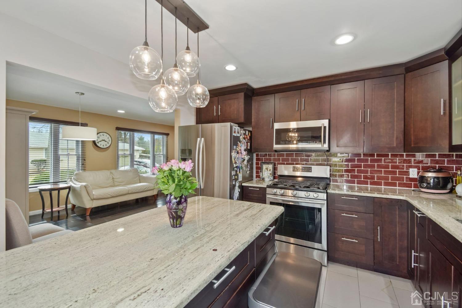 26 Hamilton Avenue Edison, NJ 08820 - Photo 10 of 30