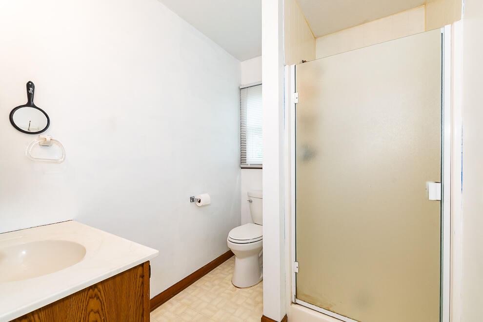 2305 Barney Road Kalamazoo, MI 49004 - Photo 25 of 43 RN5_2125