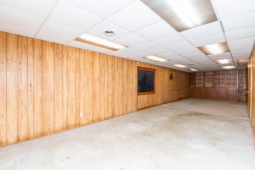 2305 Barney Road Kalamazoo, MI 49004 - Photo 40 of 43 RN5_2141