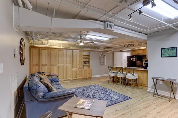 $379,000 | 95 South Main Street, Unit 102, Memphis, TN 38103