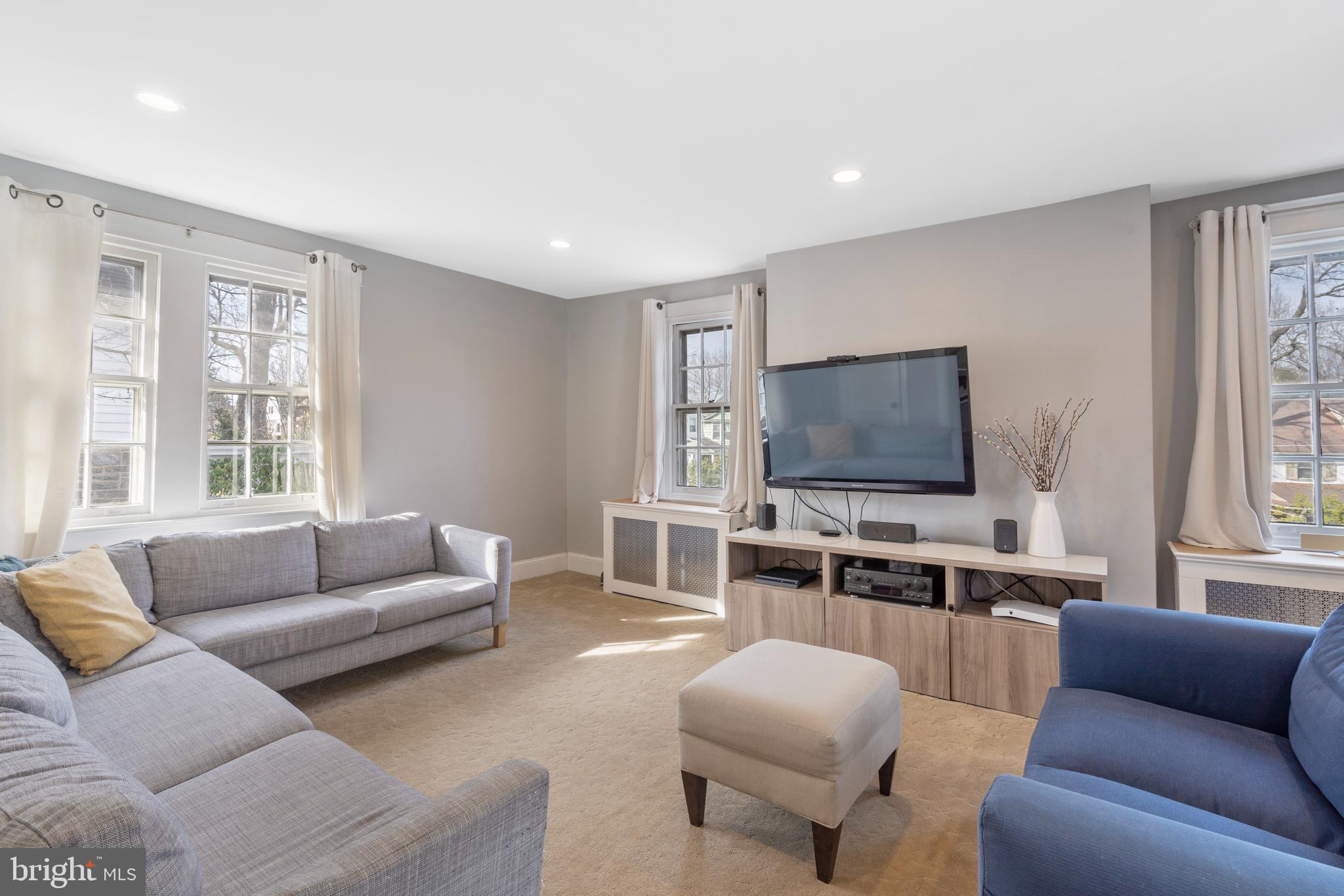 323 Pembroke Road Bala Cynwyd, PA 19004 - Photo 23 of 51 Bedroom 1 currently used as a family room