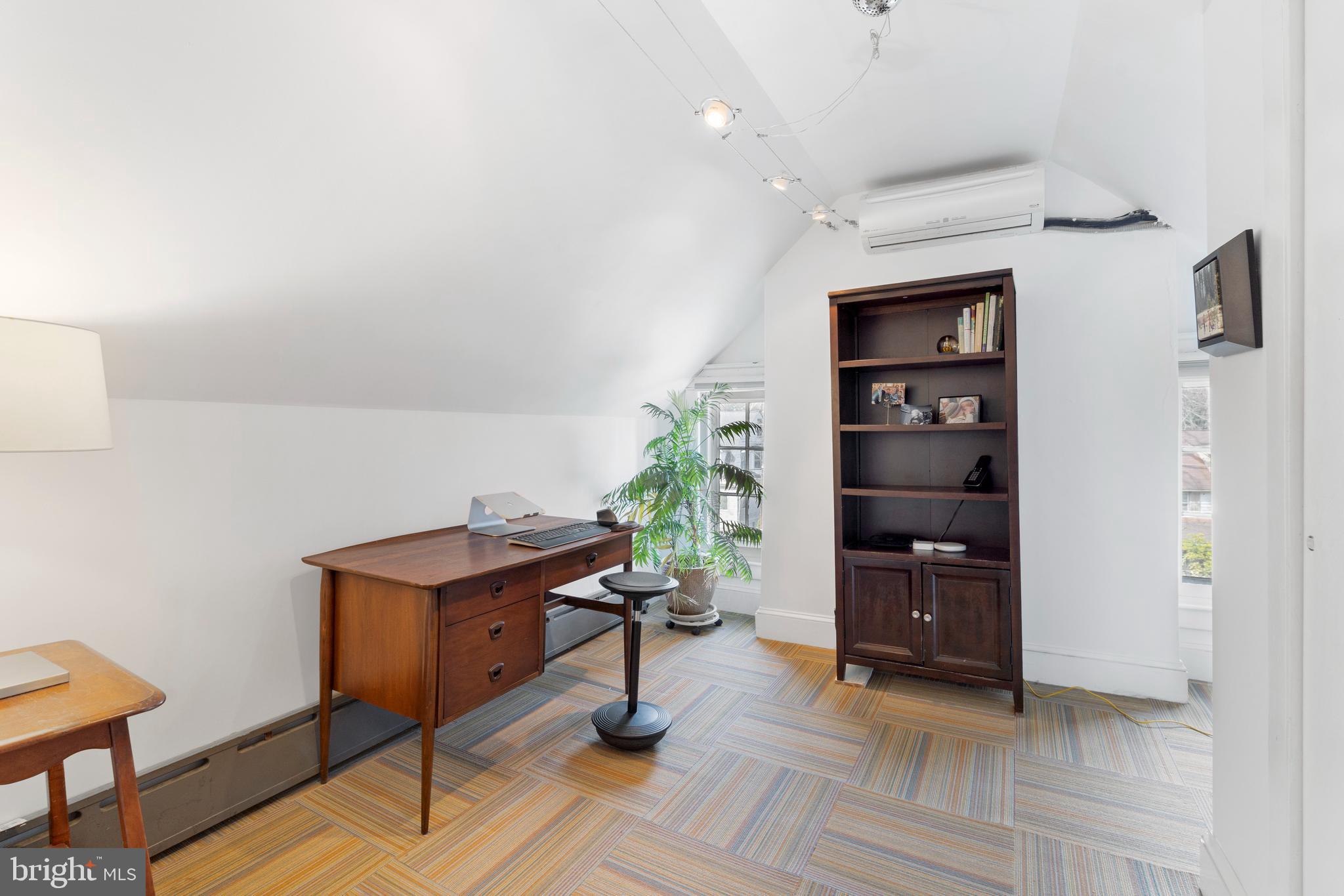 323 Pembroke Road Bala Cynwyd, PA 19004 - Photo 29 of 51 Bedroom 4 on 3rd currently used as an office