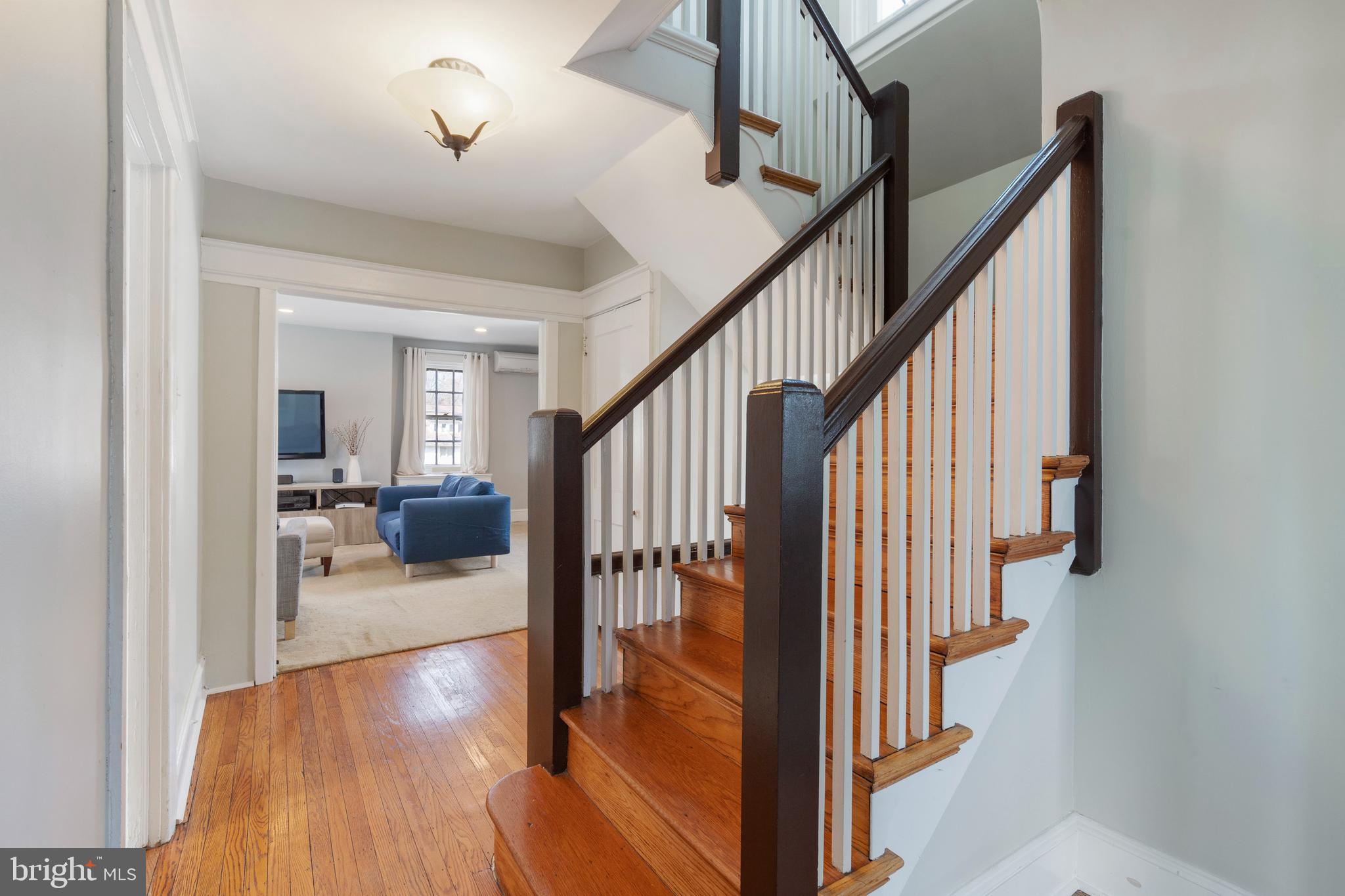 323 Pembroke Road Bala Cynwyd, PA 19004 - Photo 35 of 51 2nd floor hallway
