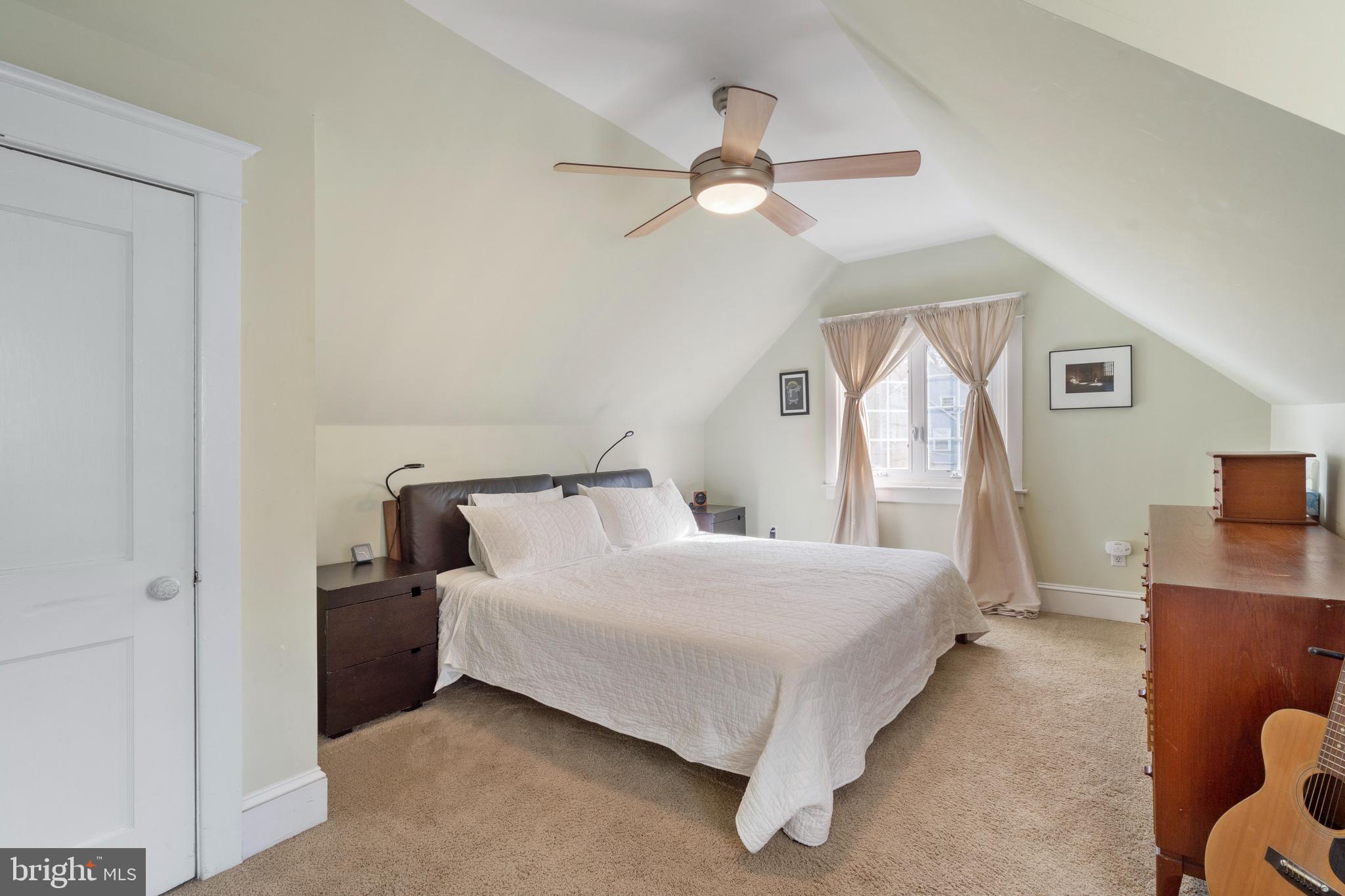 323 Pembroke Road Bala Cynwyd, PA 19004 - Photo 38 of 51 Primary Bedroom