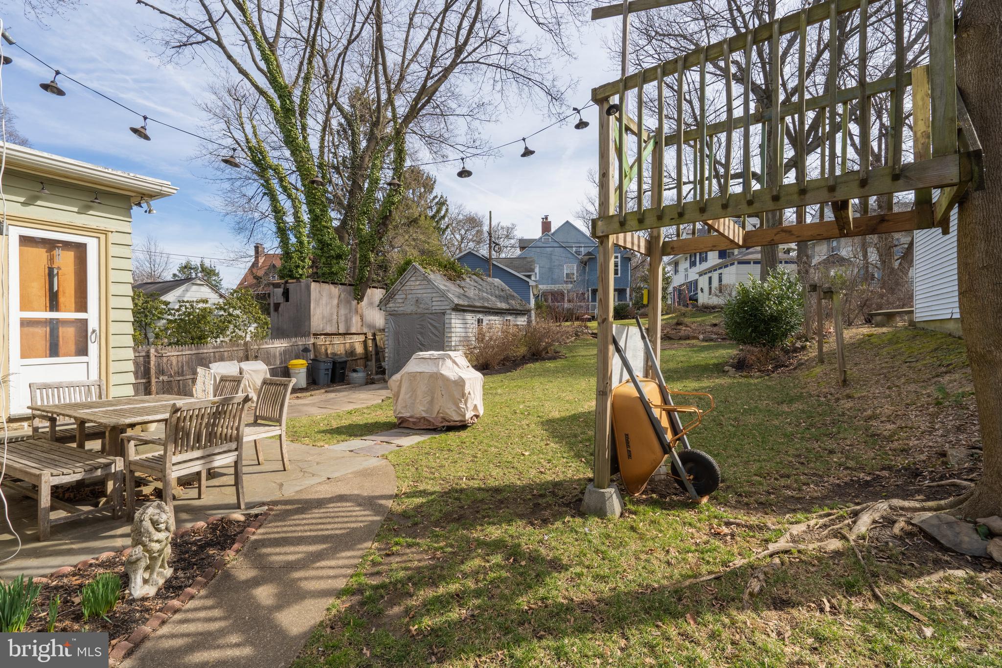 323 Pembroke Road Bala Cynwyd, PA 19004 - Photo 44 of 51