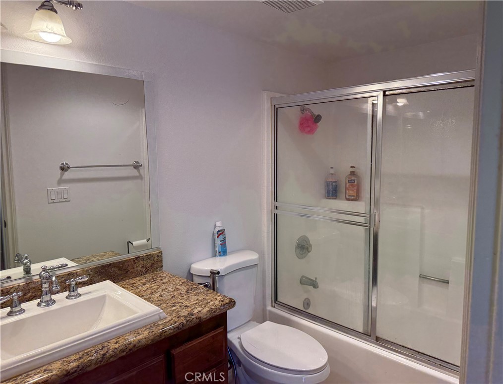 3535 Banbury Drive, Unit 94 Riverside, CA 92505 - Photo 9 of 28