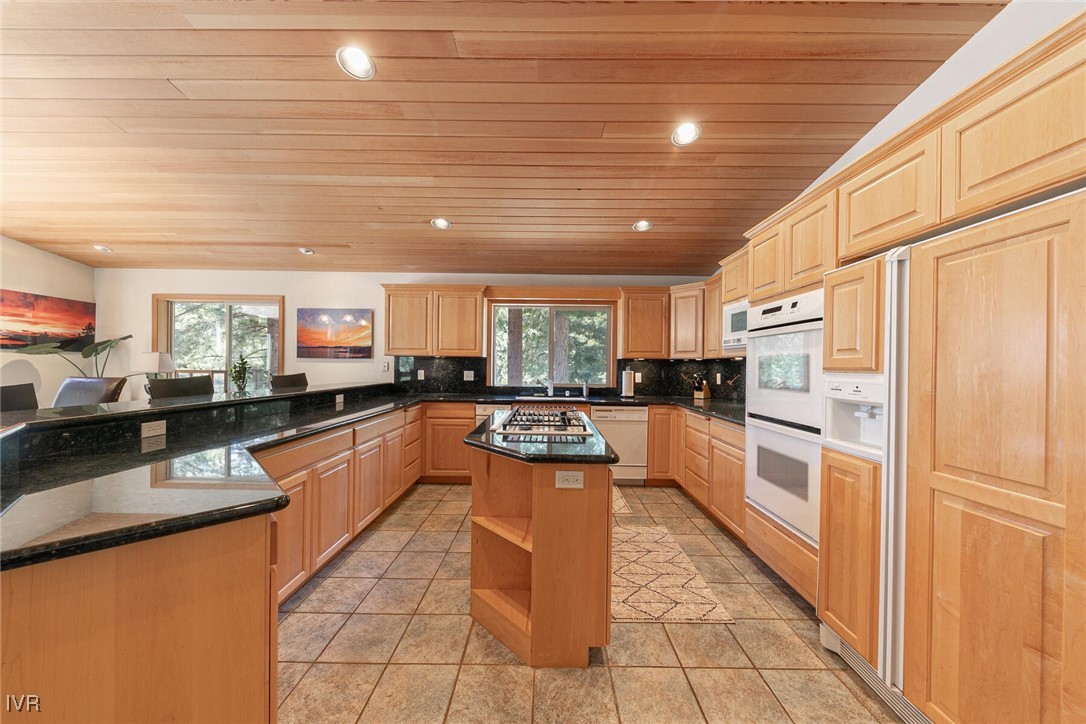 967 Jennifer Street Incline Village, NV 89451 - Photo 21 of 40