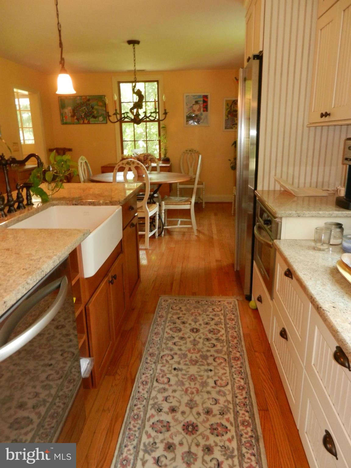 1412 Ruxton Road Baltimore, MD 21204 - Photo 11 of 23 Kitchen