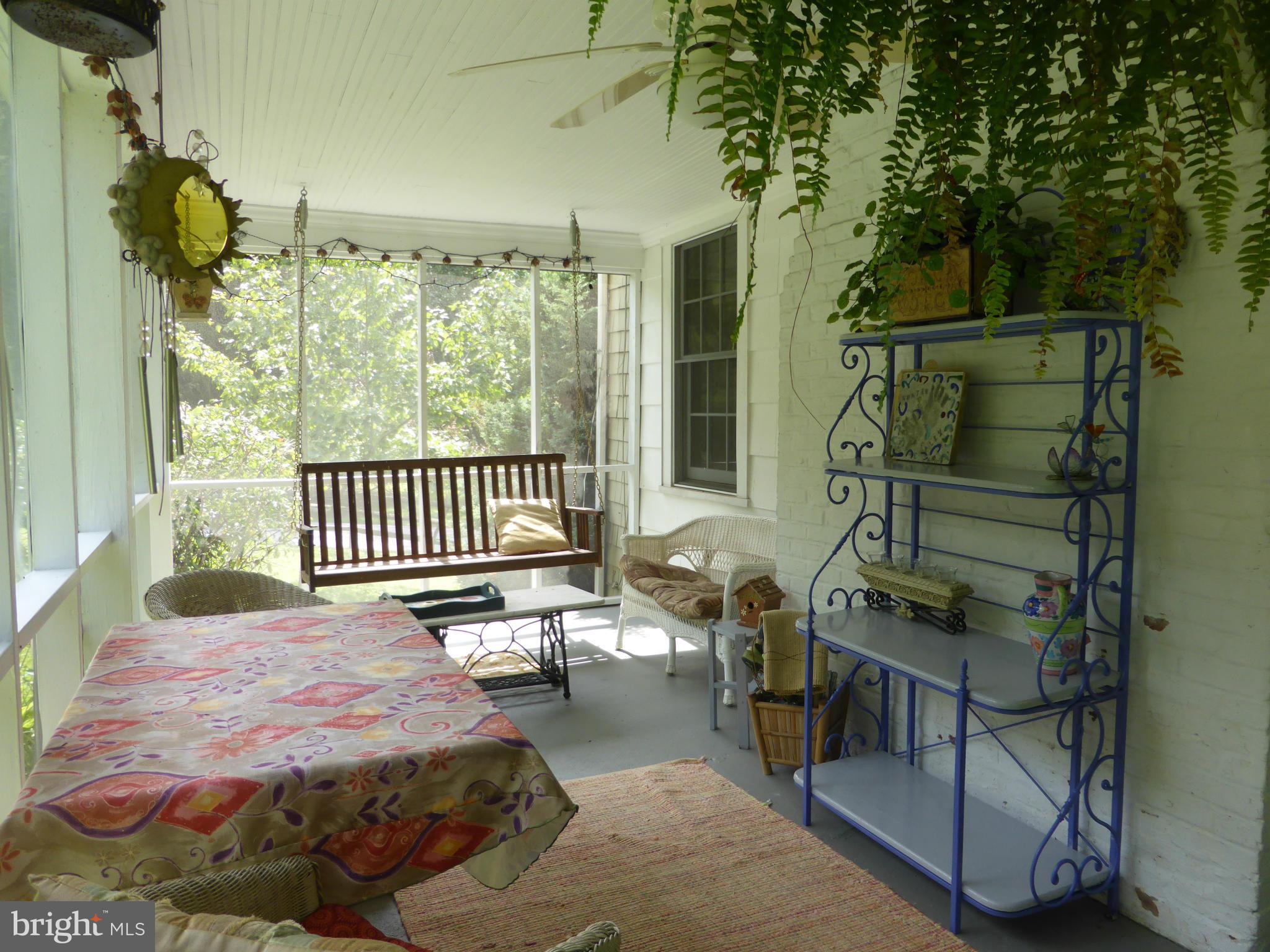 1412 Ruxton Road Baltimore, MD 21204 - Photo 7 of 23 Interior (General)
