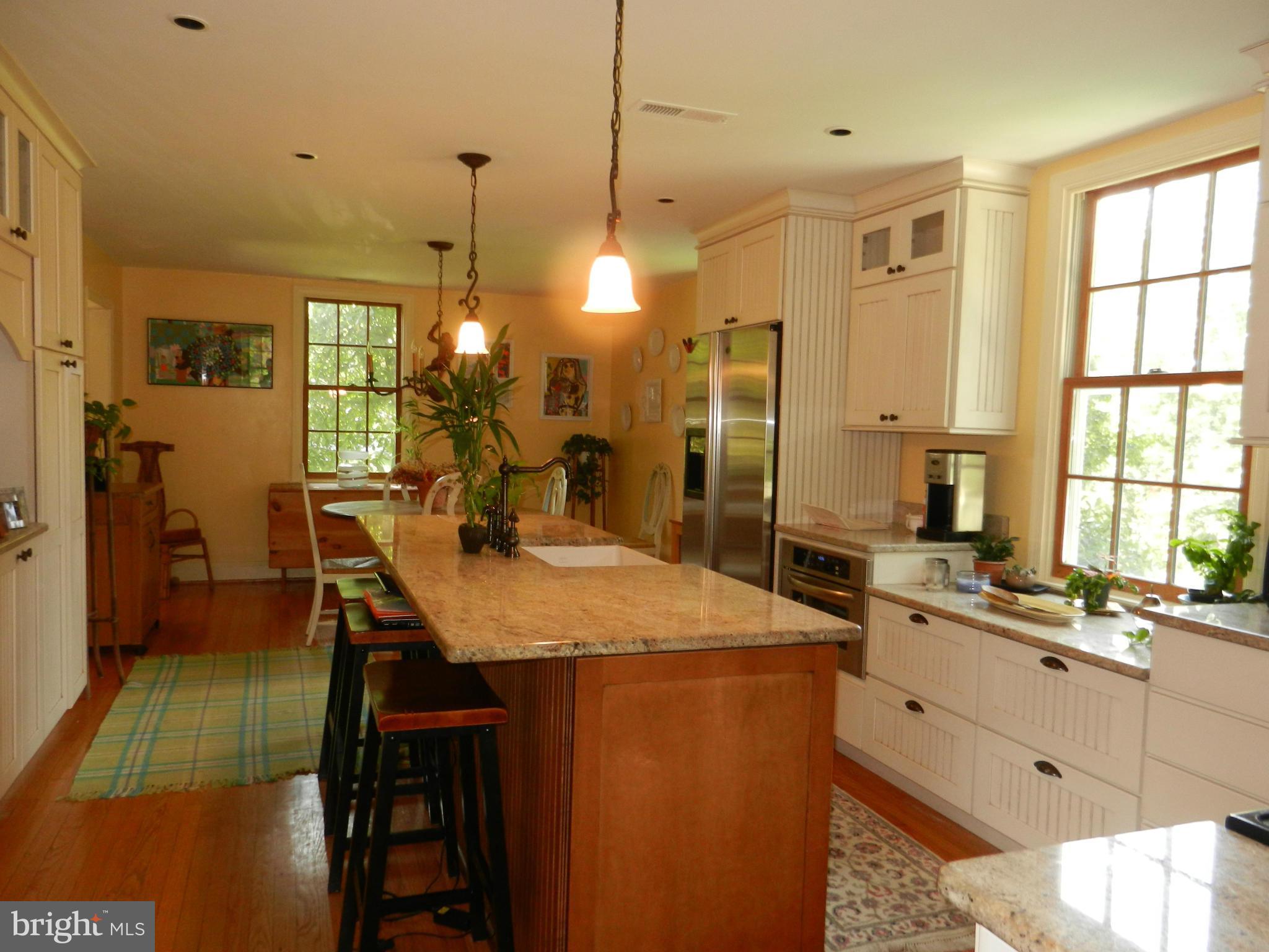 1412 Ruxton Road Baltimore, MD 21204 - Photo 9 of 23 Kitchen
