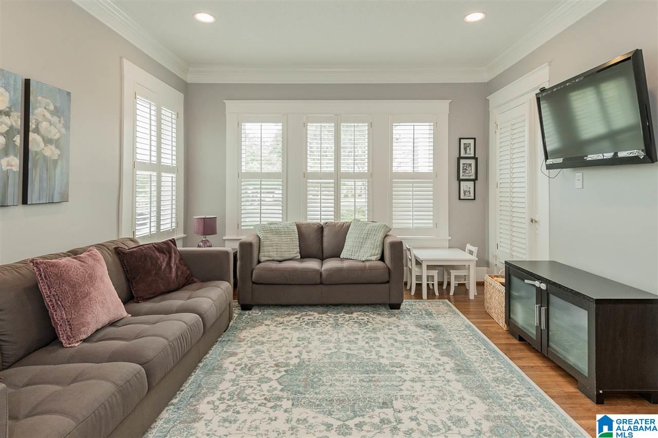 117 West Hawthorne Road Birmingham, AL 35209 - Photo 3 of 42