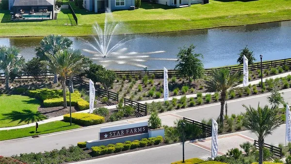 $2,950 | 17624 Crescent Moon Loop, Bradenton, FL 34211