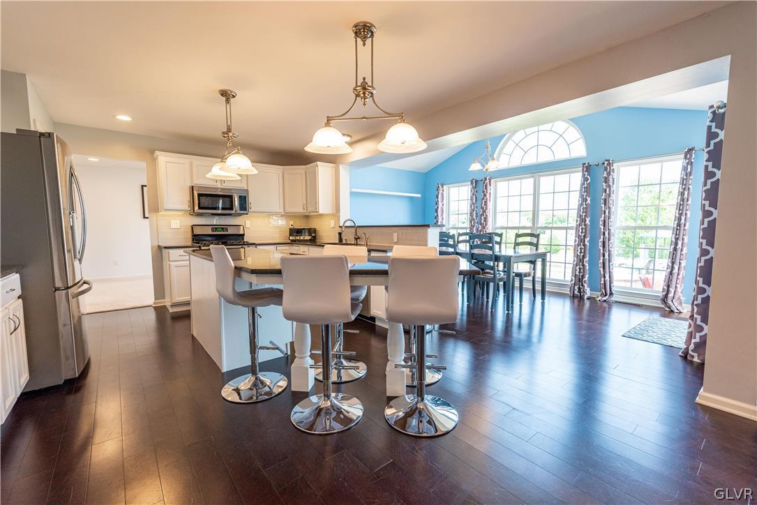 3105 Fox Hill Road Easton, PA 18045 - Photo 13 of 44 Gallery Image 13