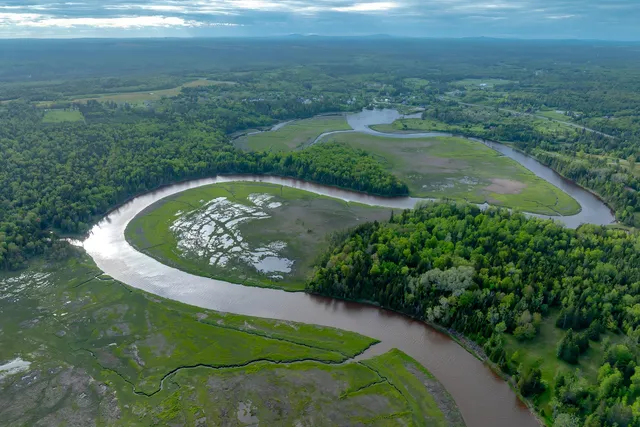 $350,000 | 126 Point Street, Columbia Falls, ME 04623