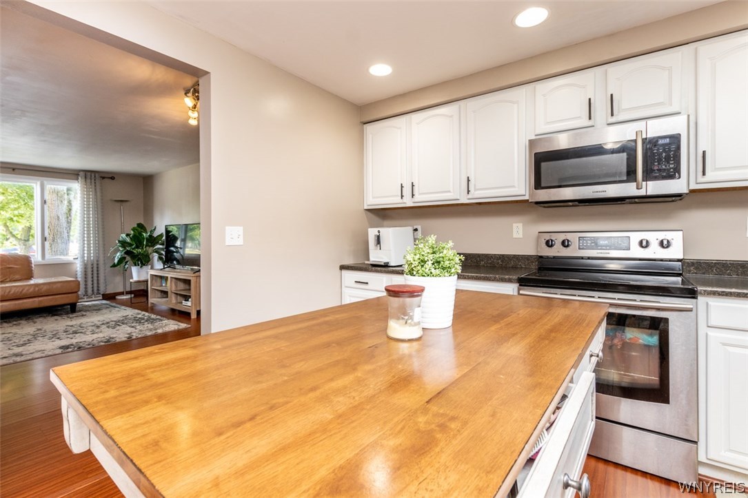 351 Charlesgate Circle Amherst, NY 14051 - Photo 20 of 40