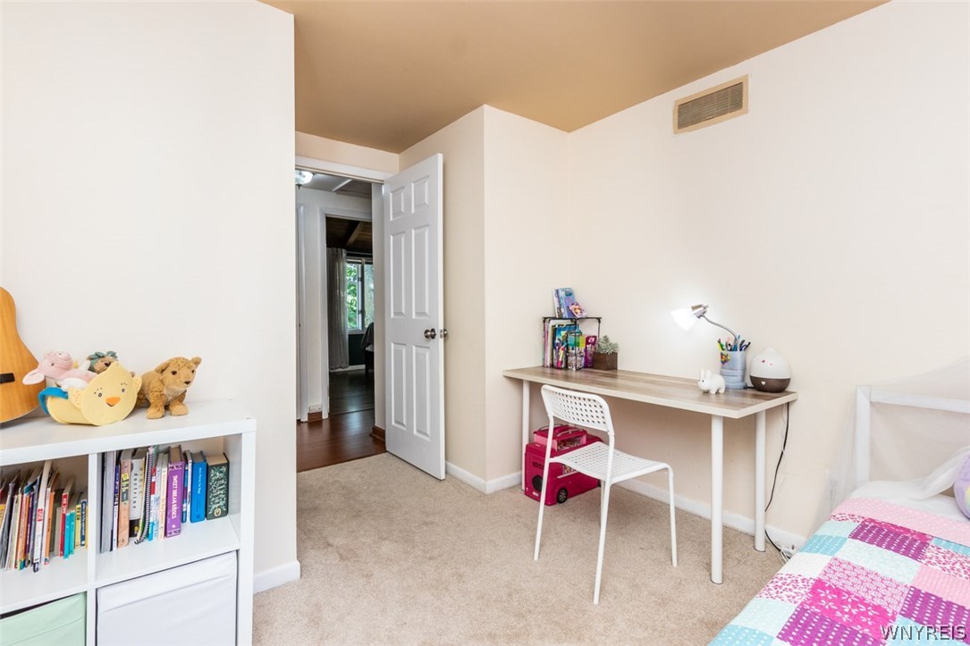 351 Charlesgate Circle Amherst, NY 14051 - Photo 32 of 40