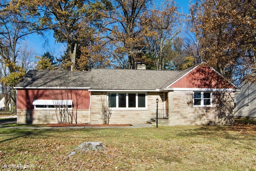 8121 Brentwood Road Mentor, OH 44060 - Photo 1 of 25