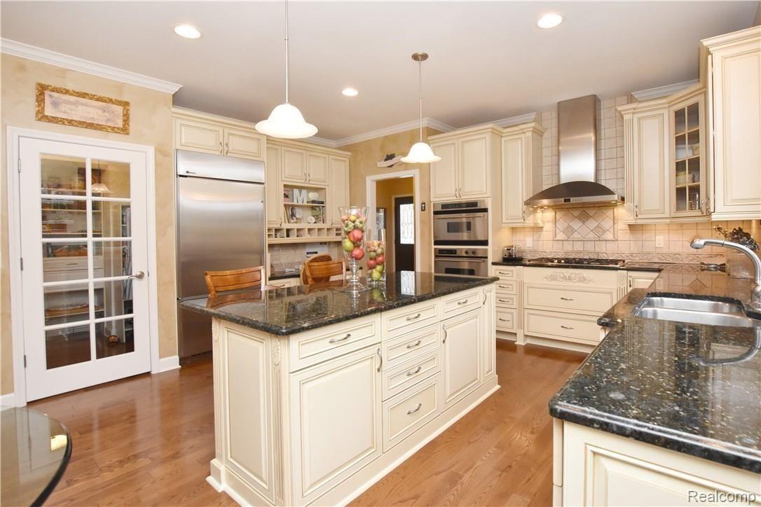 5769 Stonehaven Boulevard Rochester, MI 48306 - Photo 16 of 39 5769 Stonehaven_016.JPG