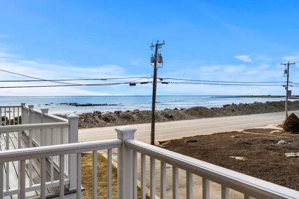 $629,000 | 1515 Ocean Boulevard, Unit 4, Rye, NH 03870