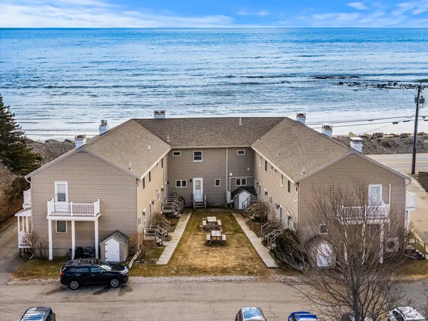 $629,000 | 1515 Ocean Boulevard, Unit 4, Rye, NH 03870