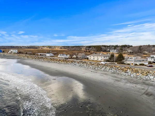 $629,000 | 1515 Ocean Boulevard, Unit 4, Rye, NH 03870