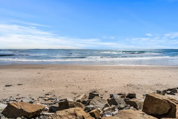 $629,000 | 1515 Ocean Boulevard, Unit 4, Rye, NH 03870