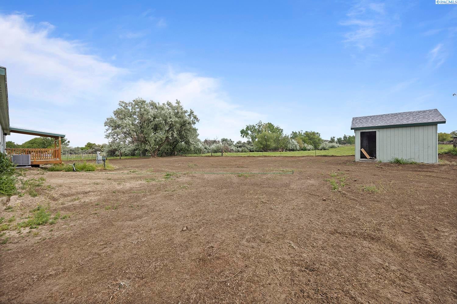 215735 East Game Farm Road Kennewick, WA 99337 - Photo 31 of 31 Gallery Image 31