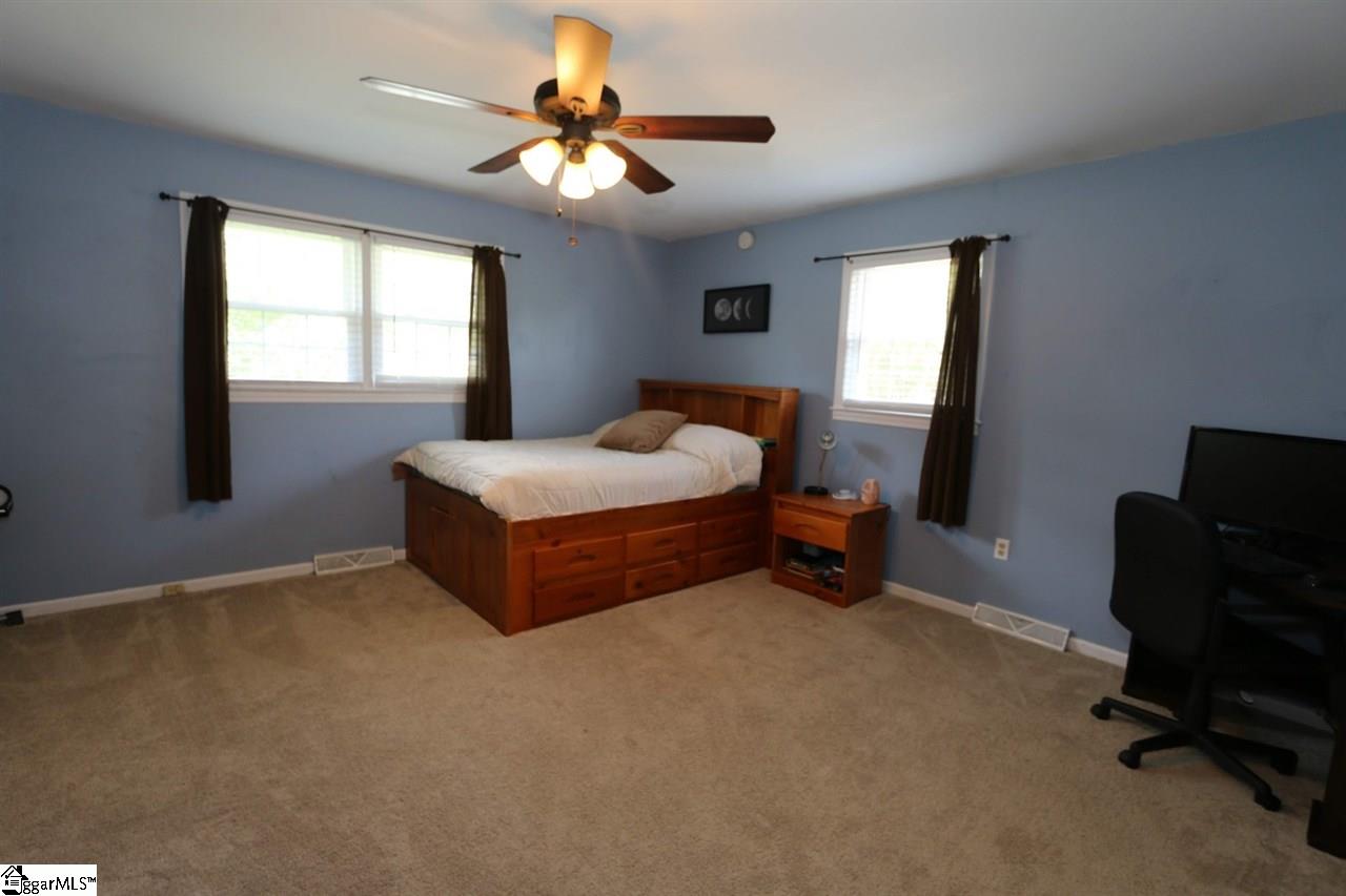 210 Ashmore Bridge Road Mauldin, SC 29662 - Photo 12 of 24 Gallery Image 12