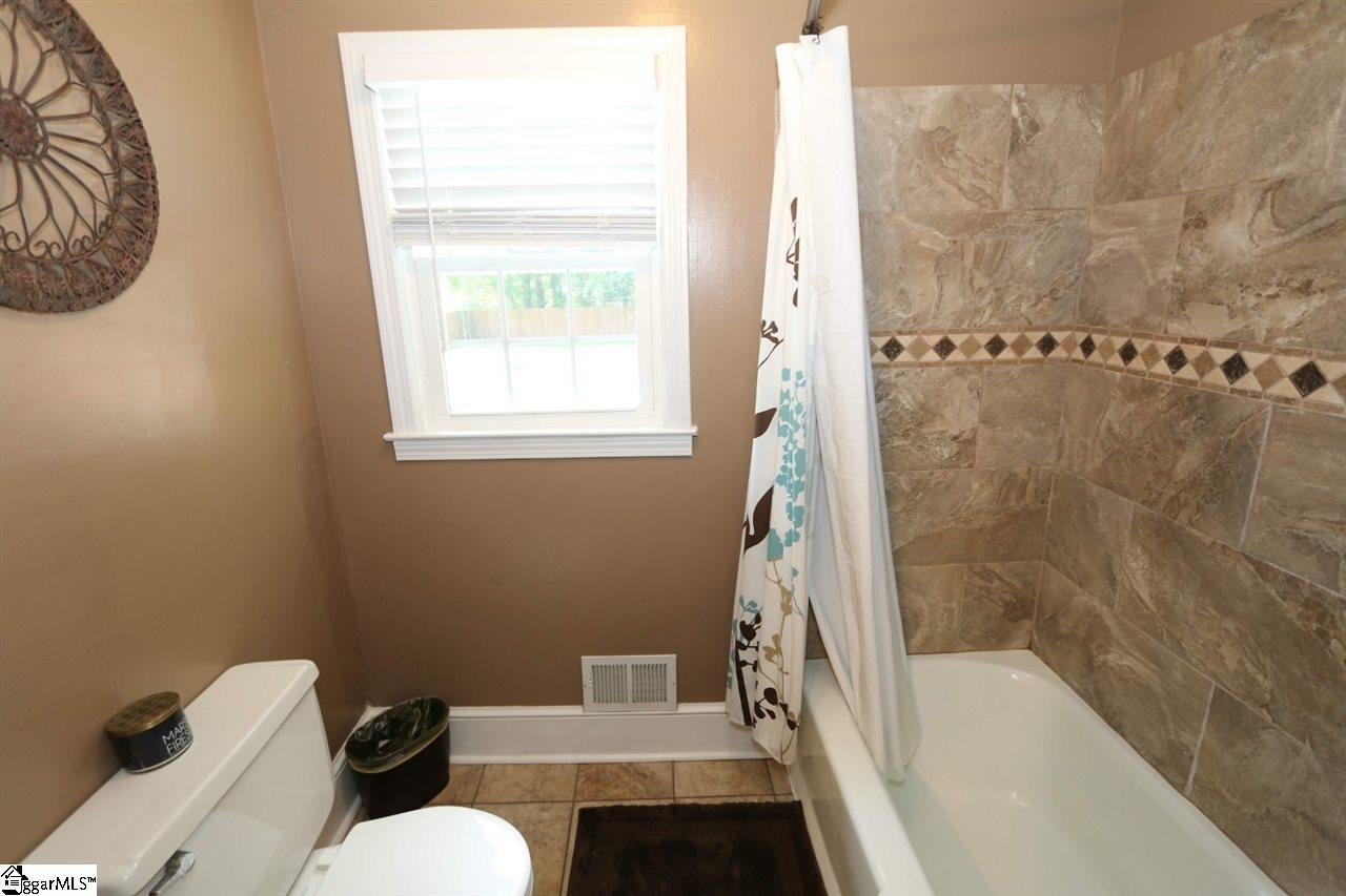 210 Ashmore Bridge Road Mauldin, SC 29662 - Photo 15 of 24 Gallery Image 15