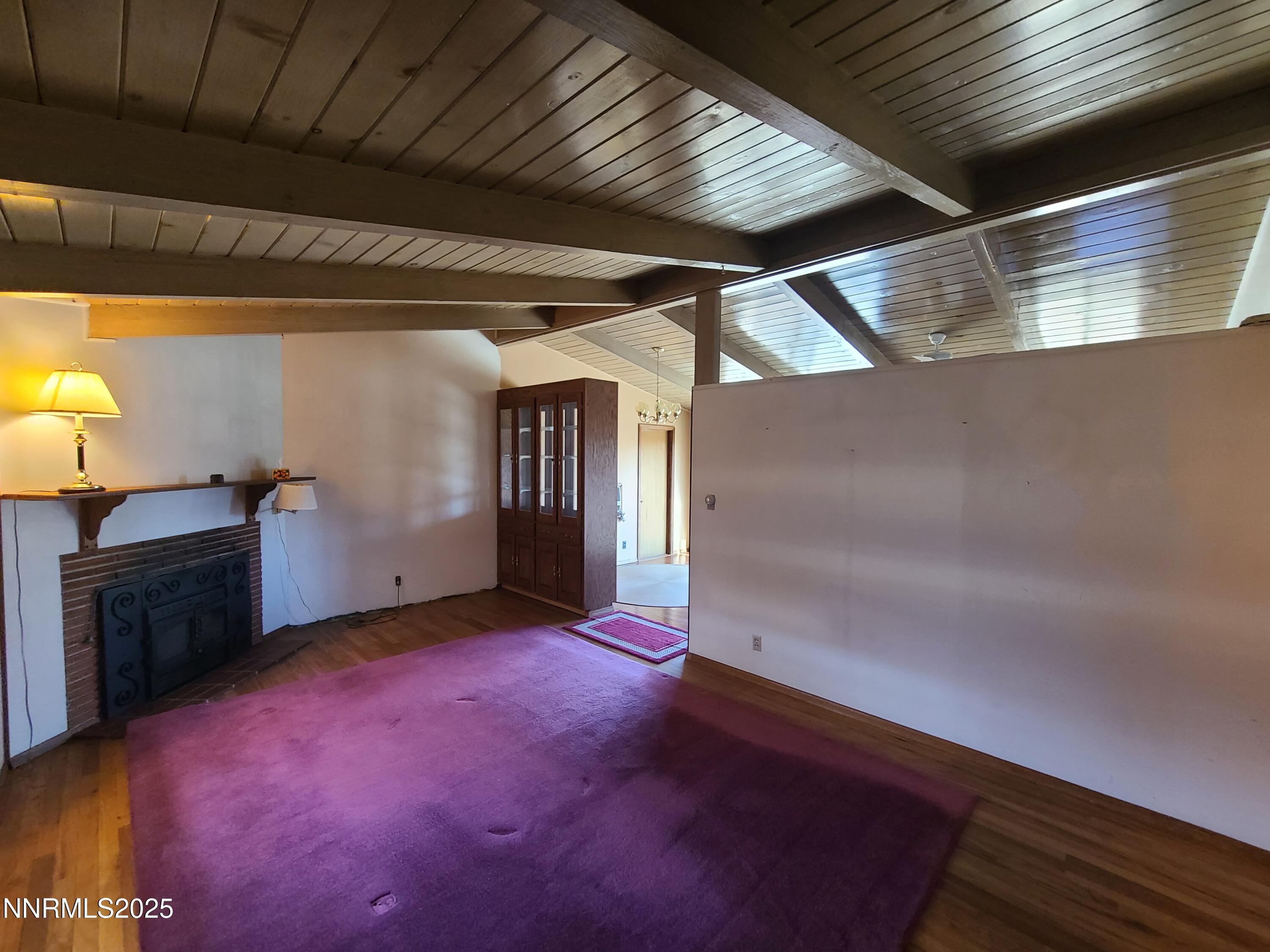 720 Stoker Avenue Reno, NV 89503 - Photo 9 of 22 Living Room