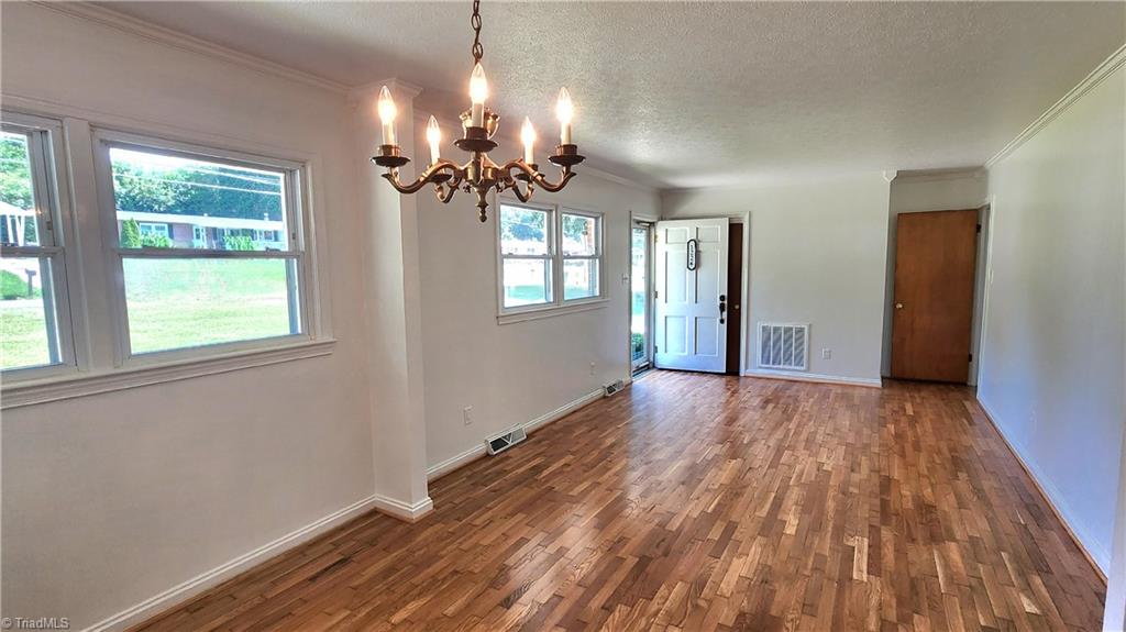 1226 Forest Road Eden, NC 27288 - Photo 2 of 25 Gallery Image 2