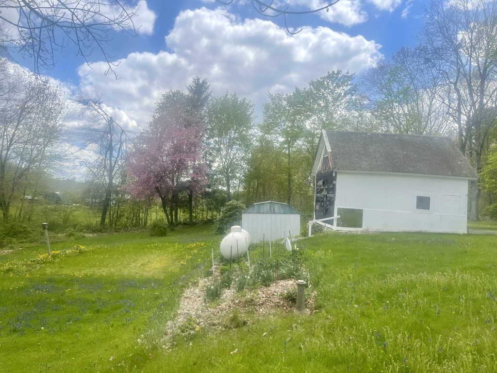 6 Mad Brook Road North Brookfield, MA 01535 - Photo 8 of 21 Gallery Image 8