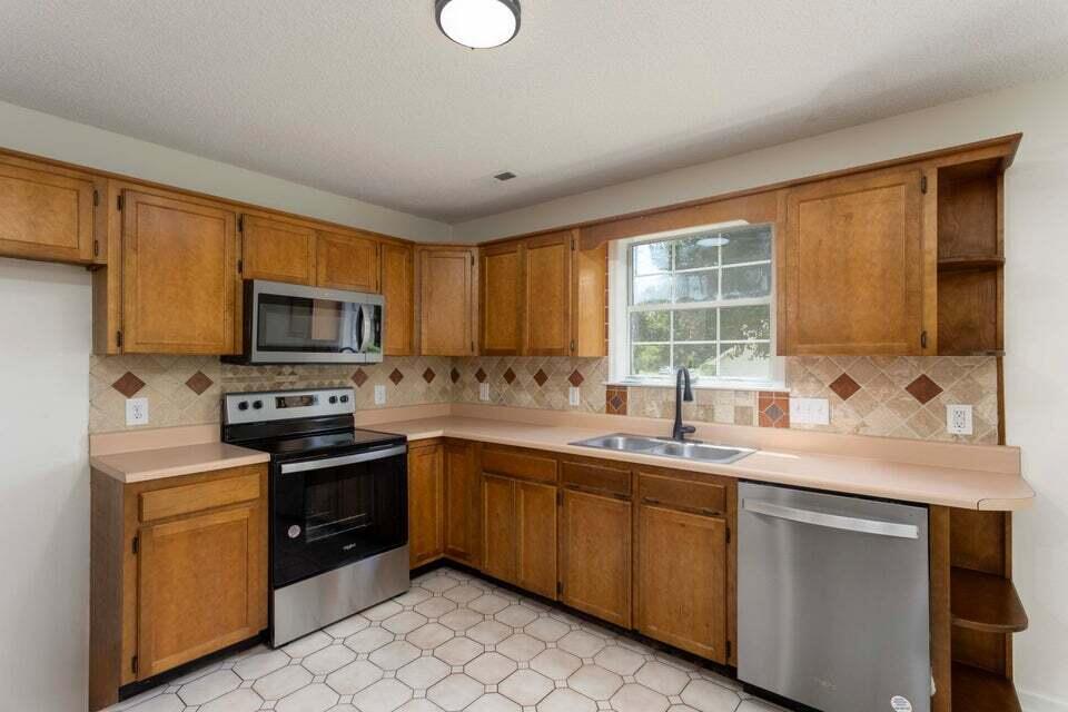 2321 Standifer Gap Road Chattanooga, TN 37421 - Photo 4 of 37 4