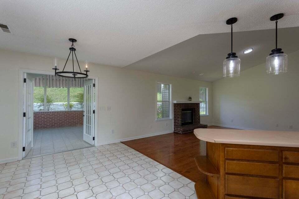 2321 Standifer Gap Road Chattanooga, TN 37421 - Photo 7 of 37 7